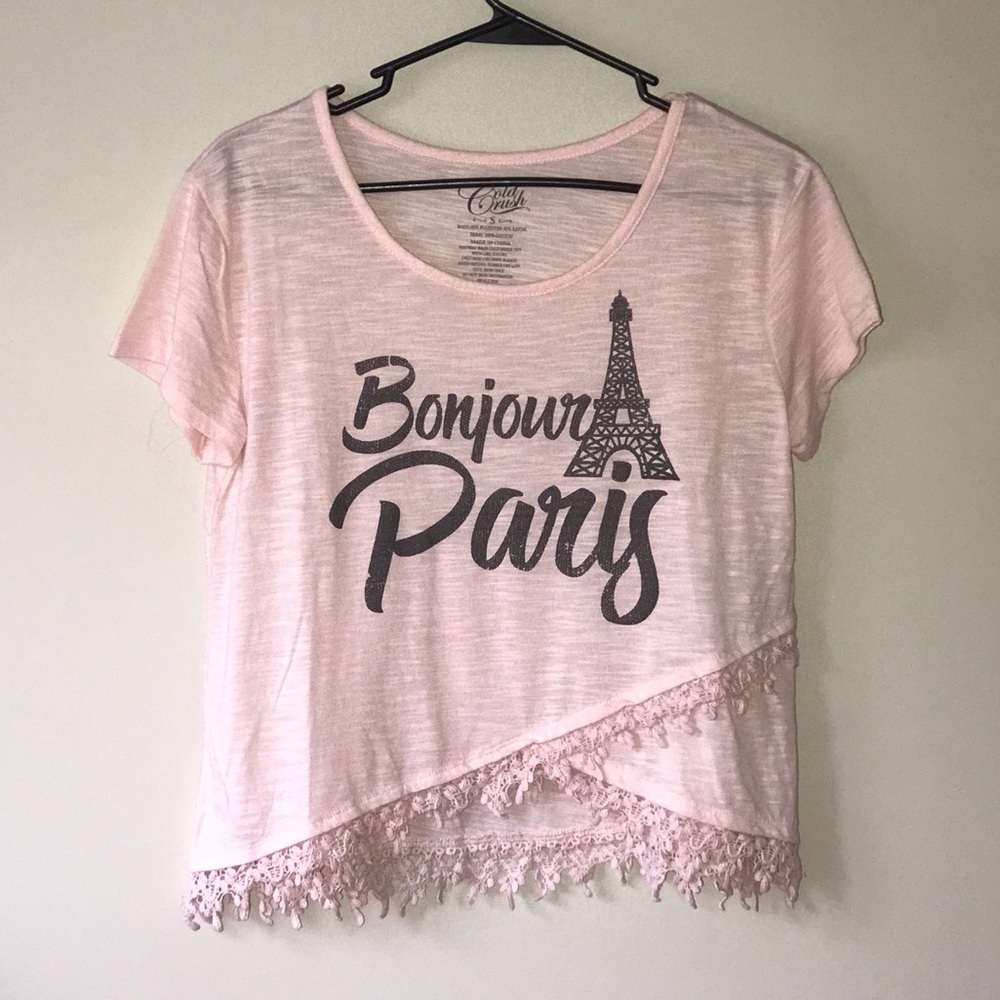 Graphic tee shirt with lace